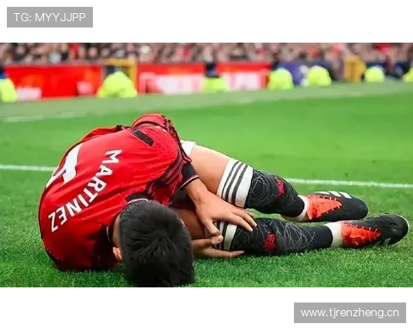 曼联危机：球队战术混乱与球员矛盾加剧，豪门地位岌岌可危！